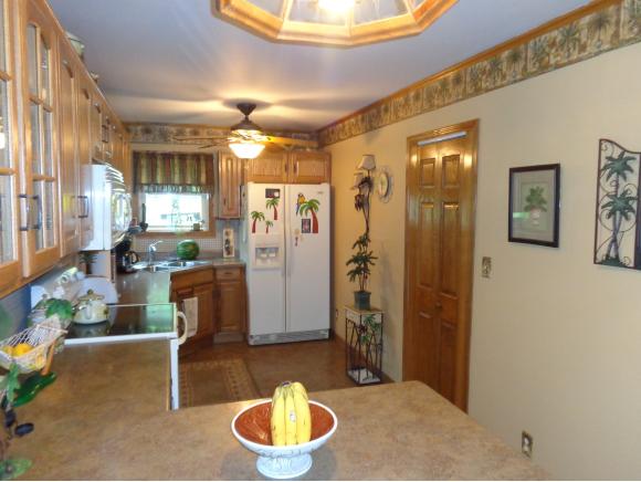 For Sale: N6425 Lake Dr Shawano, WI 54166