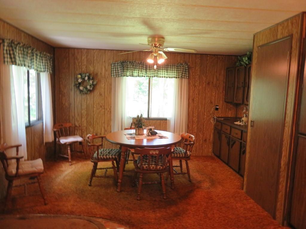 10898 Randall Ln