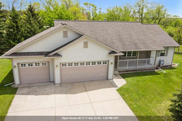 4975 Caledonia Dr
