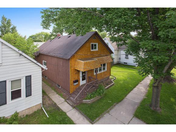 For Sale: 1013 Harvey St Green Bay, WI 54302