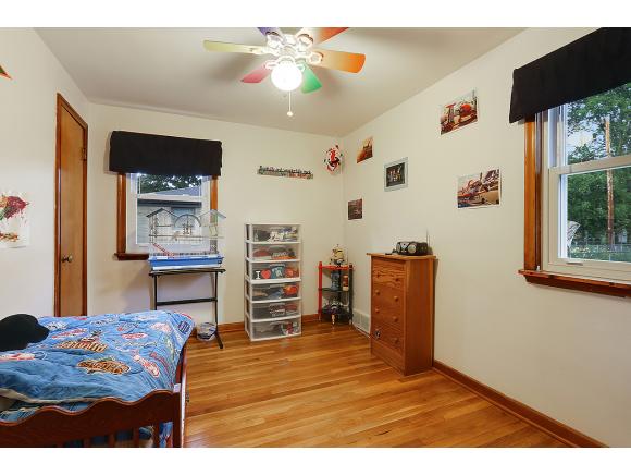For Sale: 1203 S Oneida Green Bay, WI 54304