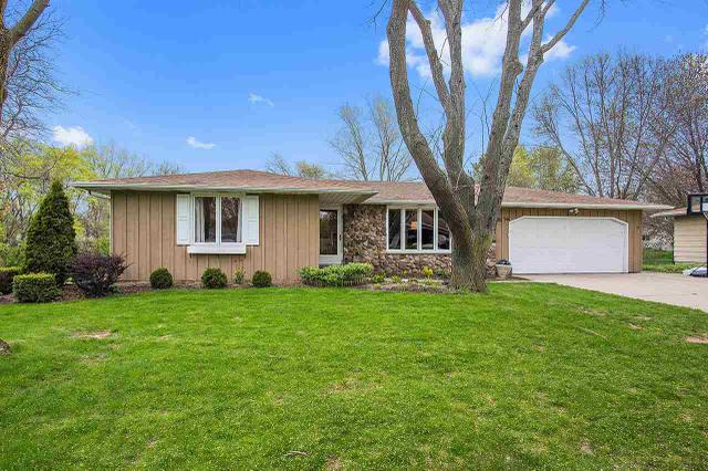 1137 Edgewood Dr