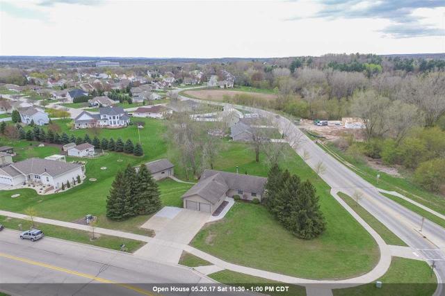 1100 Stordeur Dr