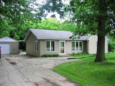 1676 Birchwood Dr