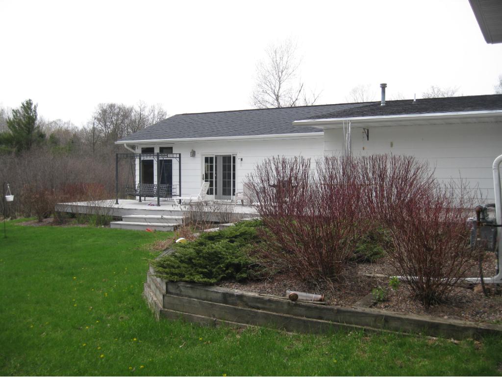 36 W Stout St