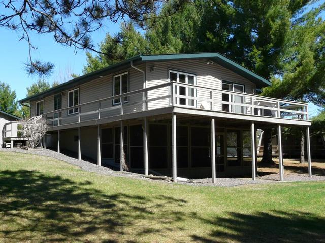 3656 Deer Lodge Trail Way