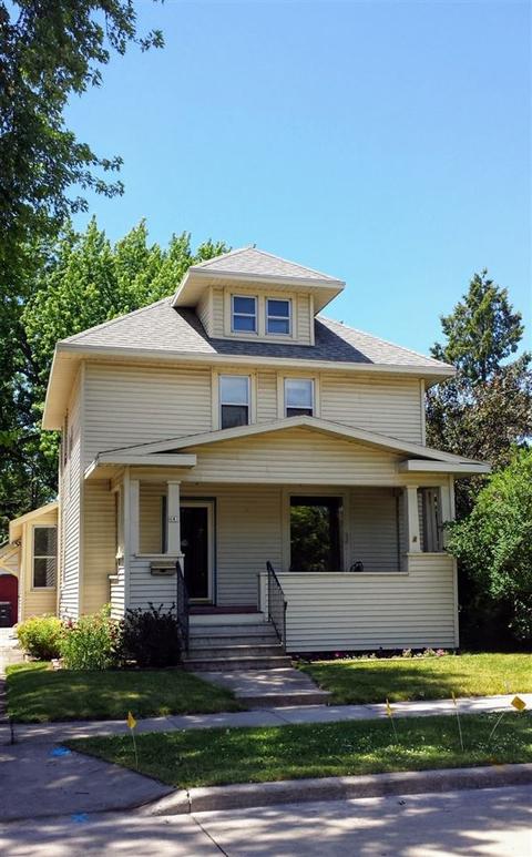 681 Boyd St