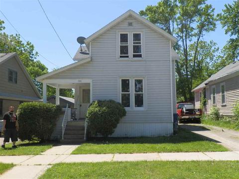 681 Boyd St