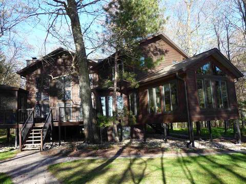 w2219 Hickory Road