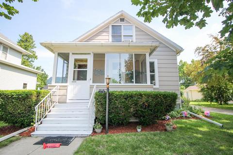 353 E 2nd St