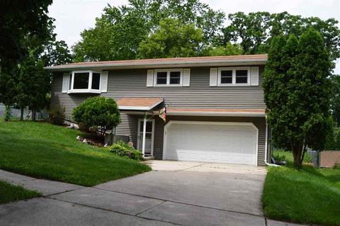 343 Hawthorne Dr