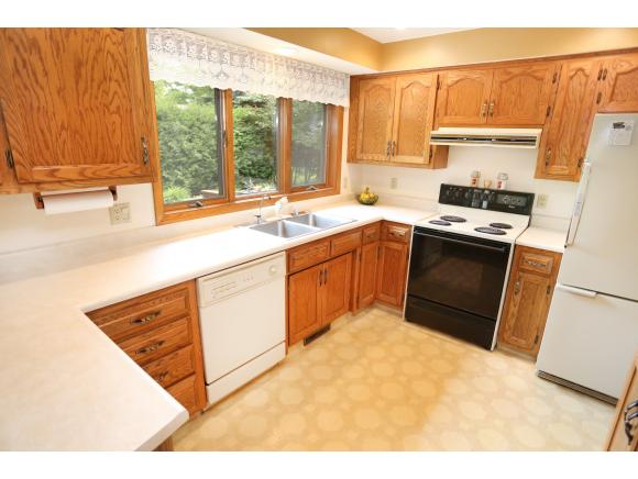 For Sale: 484 Olde Midway Rd Menasha, WI 54952