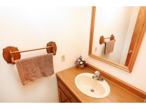 For Sale: 484 Olde Midway Rd Menasha, WI 54952
