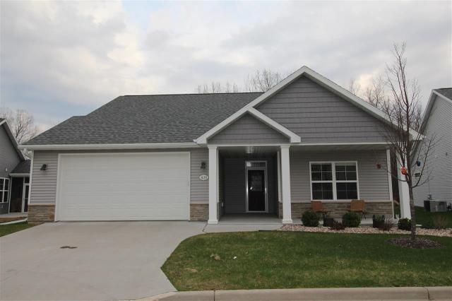 1635 Oak Hollow Ln