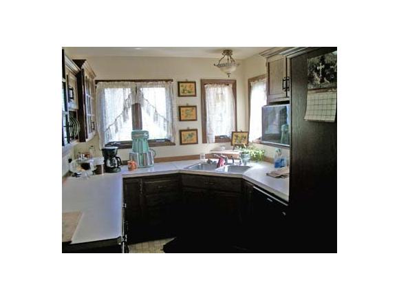 For Sale: e5658 Lakeshore Drive Weyauwega, WI 54983