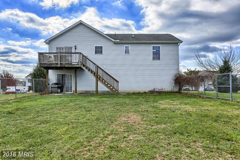 190 Isaac Dr