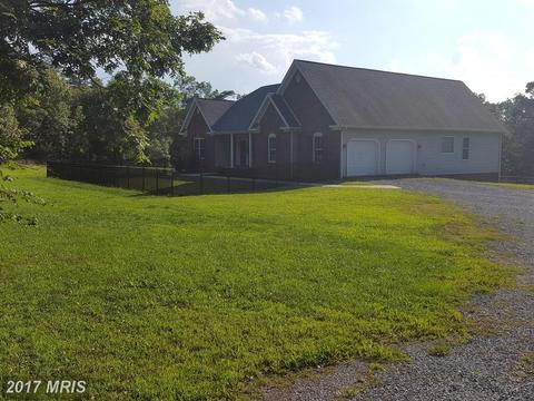 62 Stockade Ct