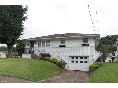 904 Loretta Ave