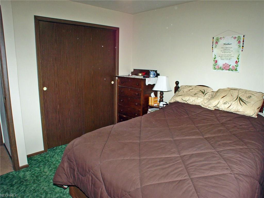 4 Williams Rd