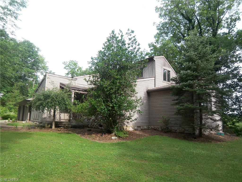 840 Ridgewood Blvd