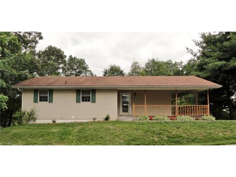 208 Maple St
