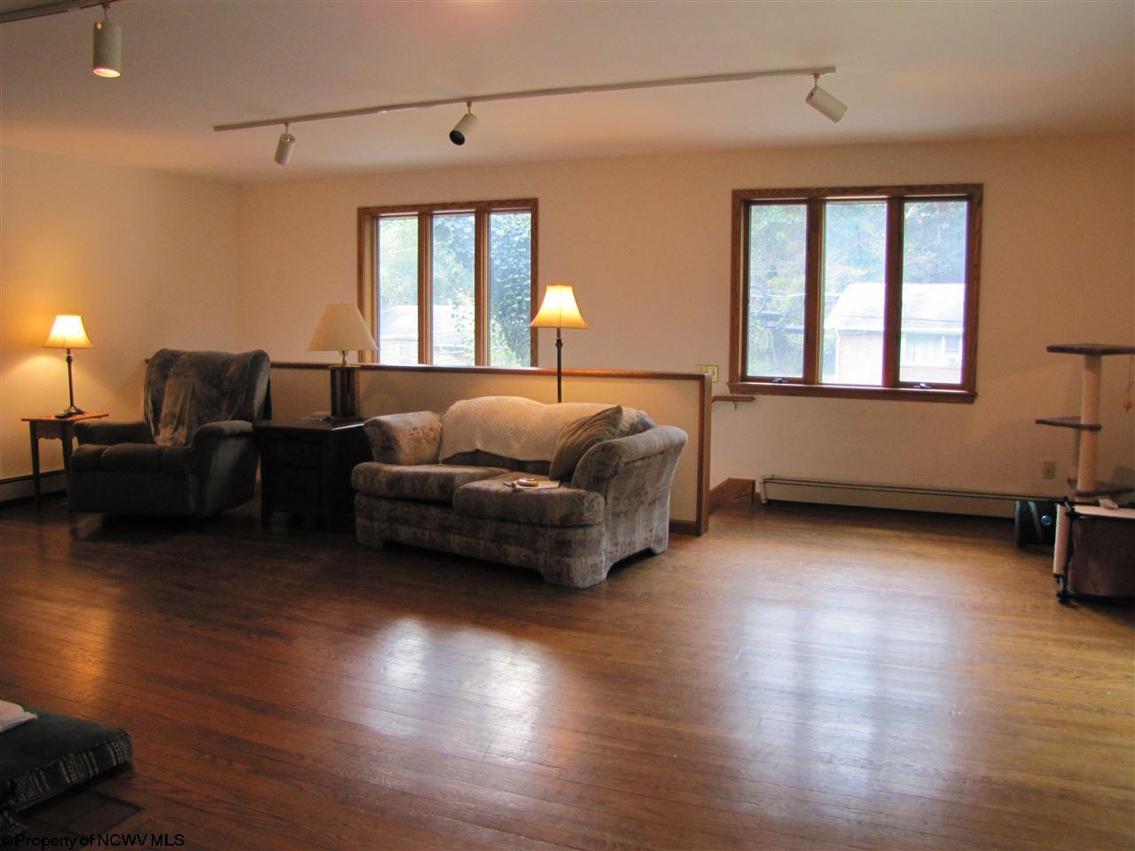 318 Harpertown Rd