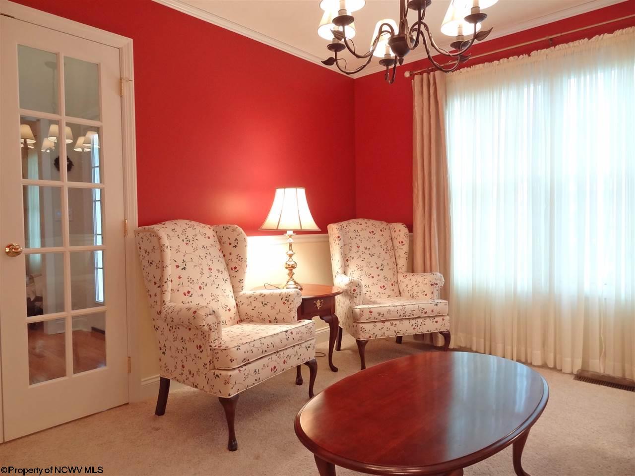 For Sale: 1048 Autumn Ave Morgantown, WV 26508