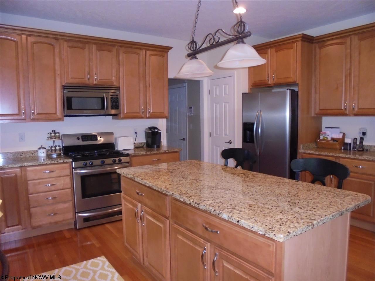 For Sale: 1030 Laurel Wood Dr Morgantown, WV 26508