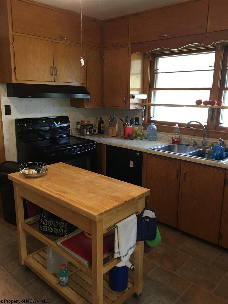 42 Cherry Hill Rd