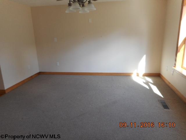 123 Schaeffer St