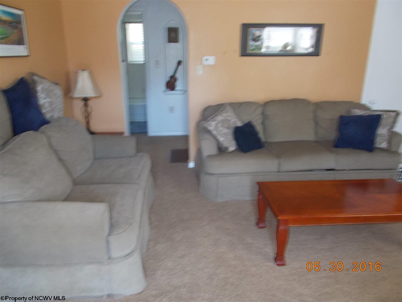For Sale: 1131 Sunset Dr Fairmont, WV 26554