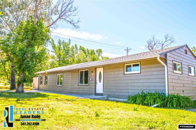 320 College Dr