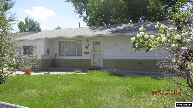 320 College Dr