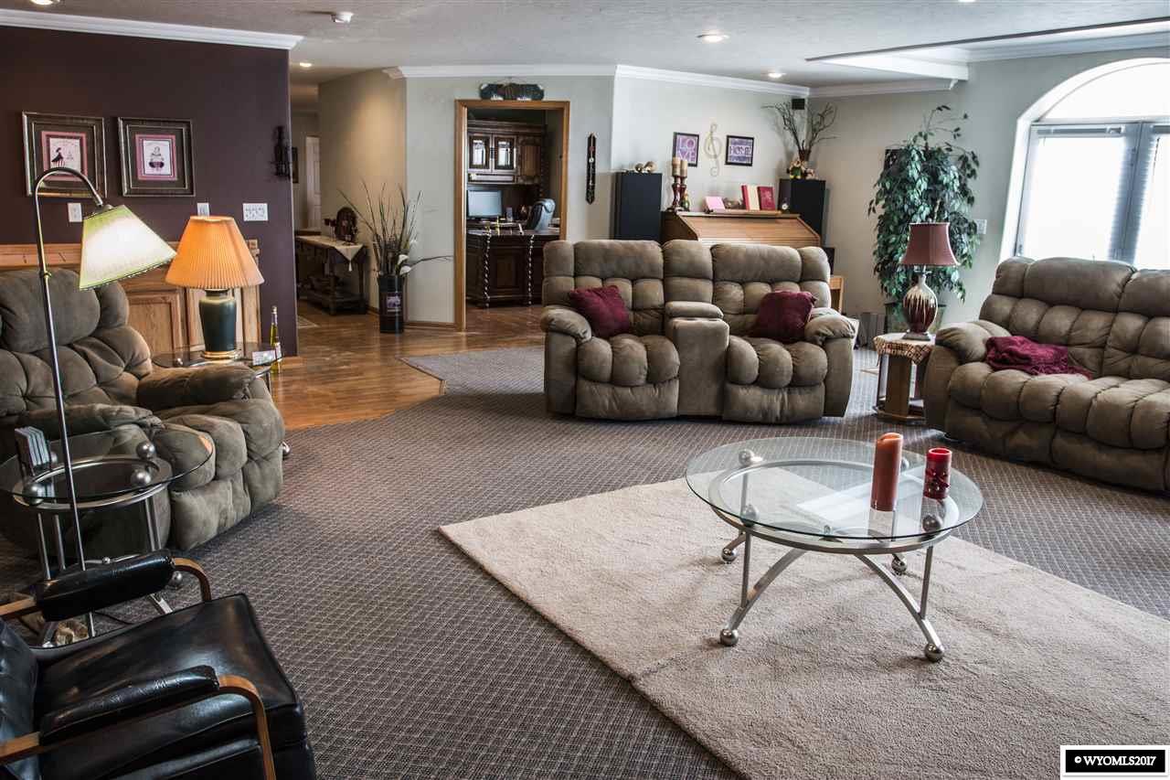 1922 Woolwick Ct