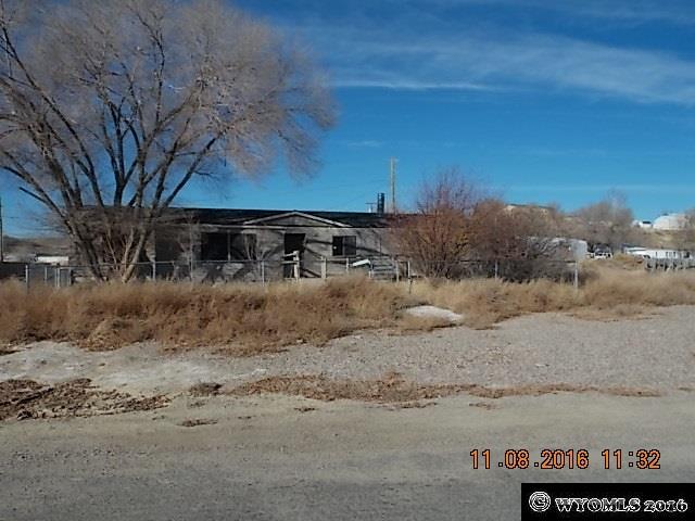 720 Sage Ln
