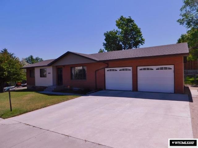 585 Jensen St