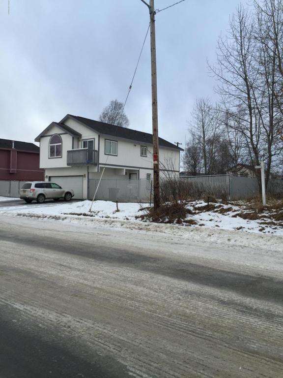 820 E 11th Avenue, Anchorage, AK 99501