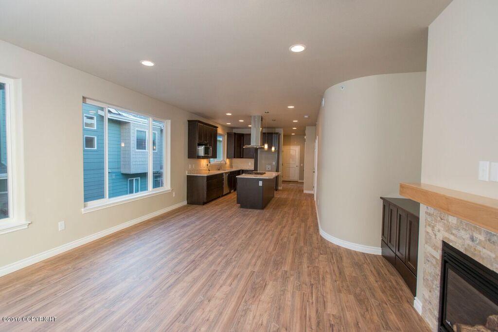 611 Pacific Place, Anchorage, AK 99501