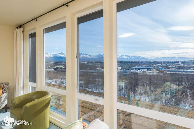 1308 Northbluff Drive, Anchorage, AK 99501