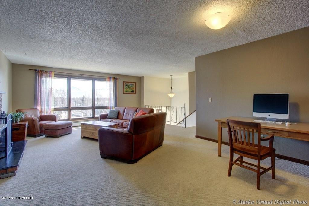 3600 Mere Circle, Anchorage, AK 99502