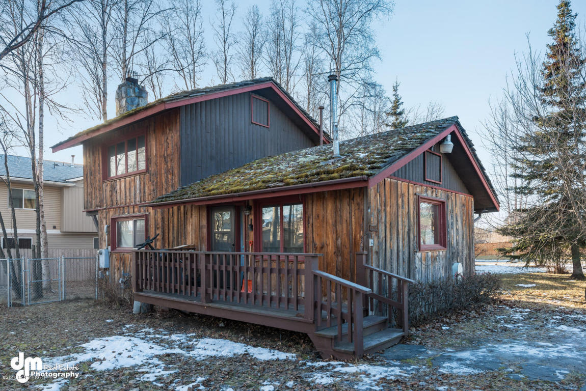 9111 Dewberry Street, Anchorage, AK 99502