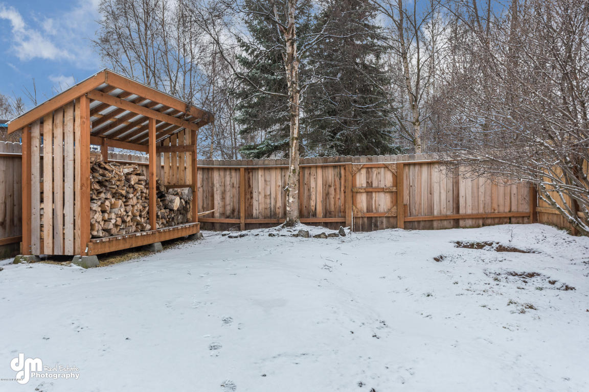 8054Country Woods Dr, Anchorage, United States 99502