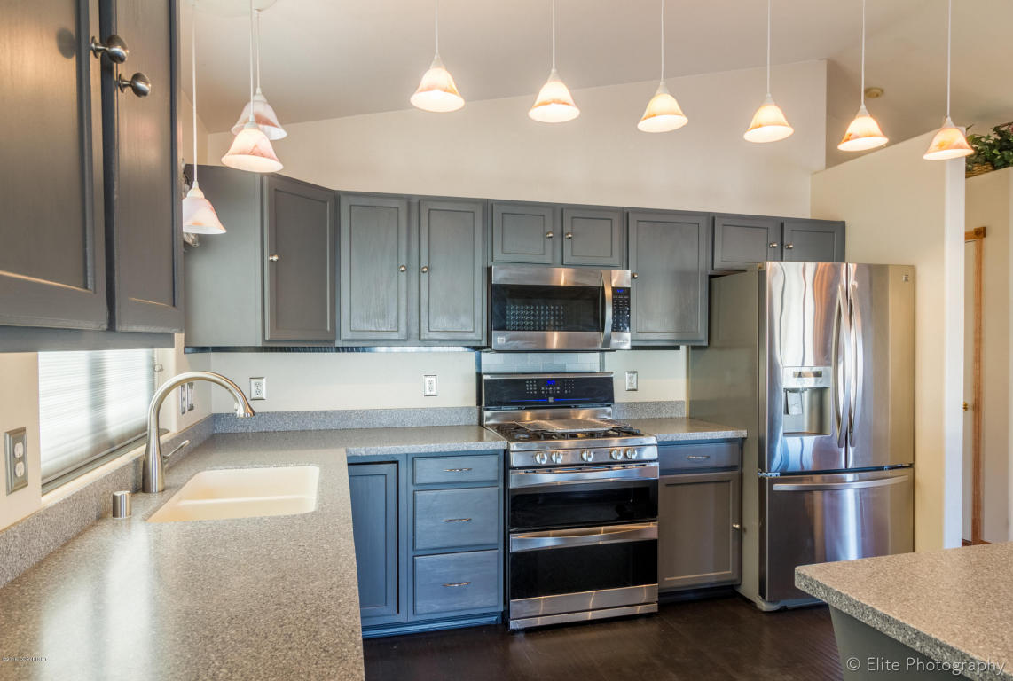 1111 Bentree Circle, Anchorage, AK 99504