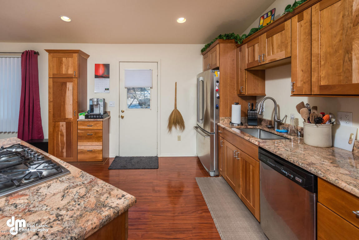 6830 E 3rd Avenue, Anchorage, AK 99504