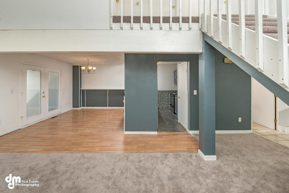 8622 Turf Court, Anchorage, AK 99504