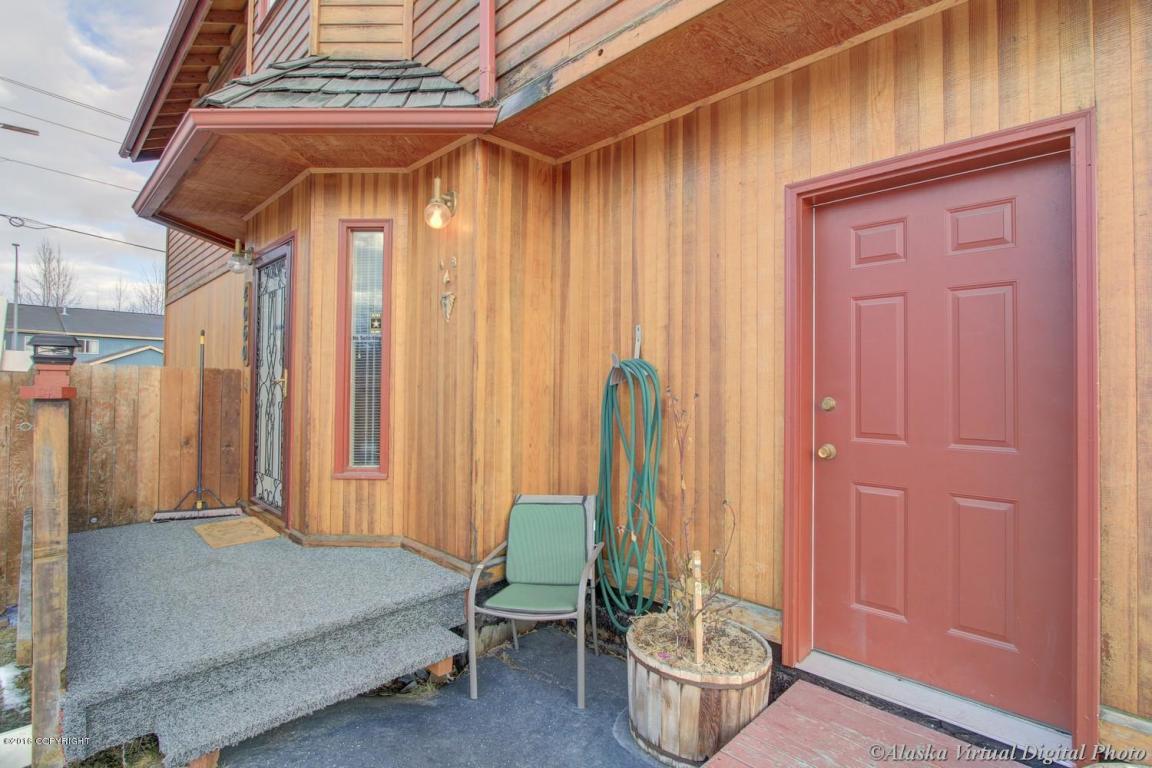 4060 Sycamore Loop, Anchorage, AK 99504