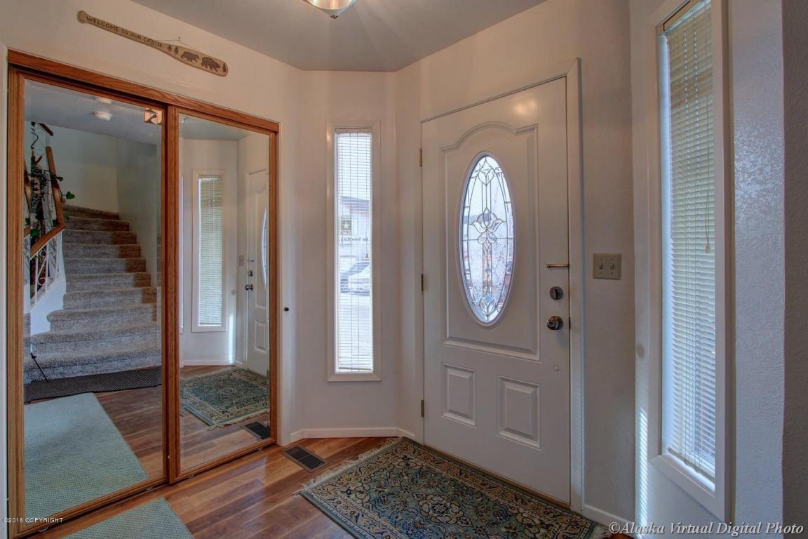 4060 Sycamore Loop, Anchorage, AK 99504