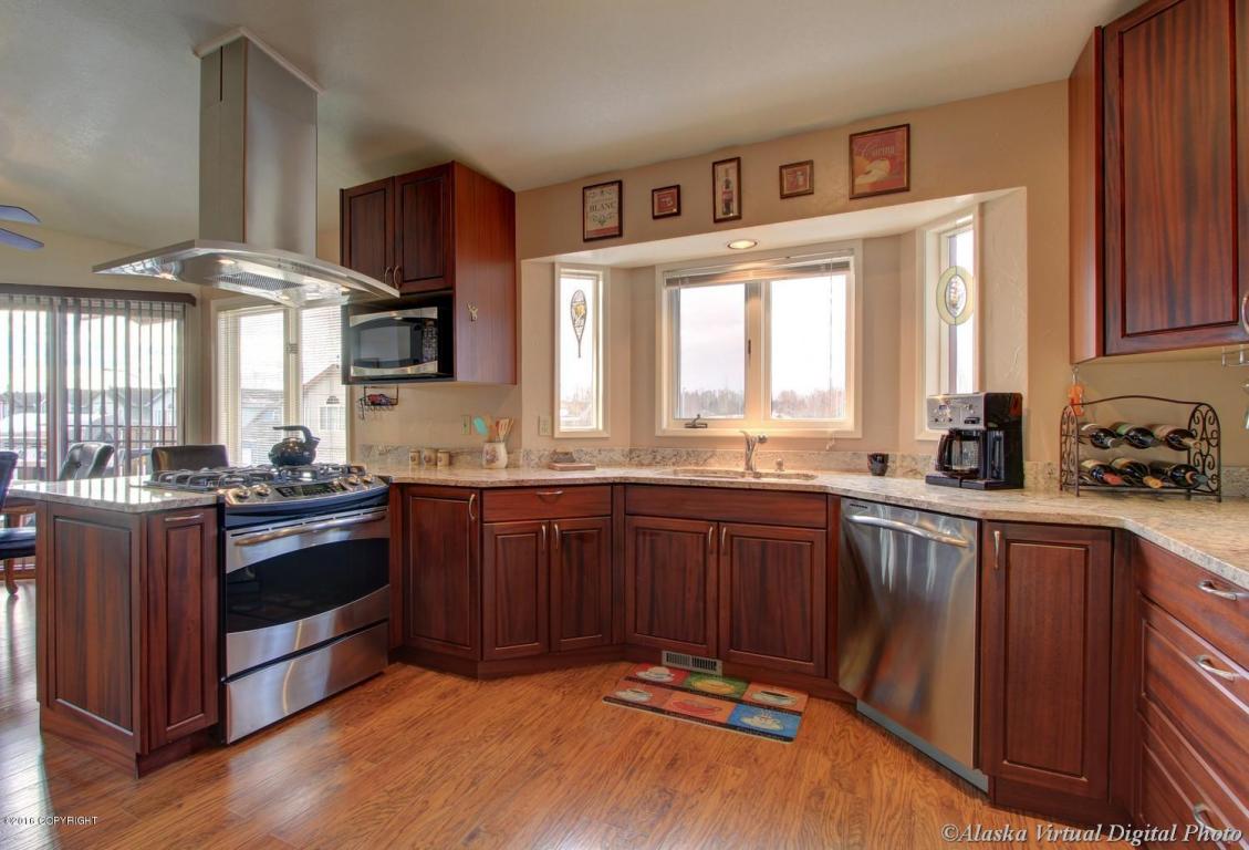 4060 Sycamore Loop, Anchorage, AK 99504