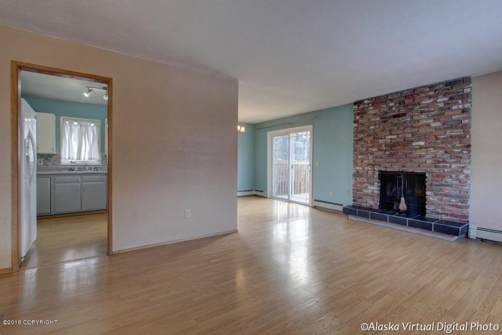 3523 Creekside Drive, Anchorage, AK 99504