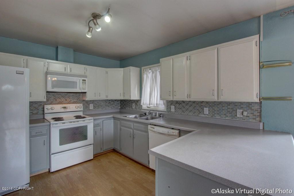 3523 Creekside Drive, Anchorage, AK 99504